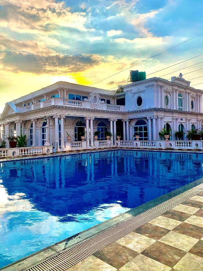 Dream Palace Resort Catmandu Exterior foto